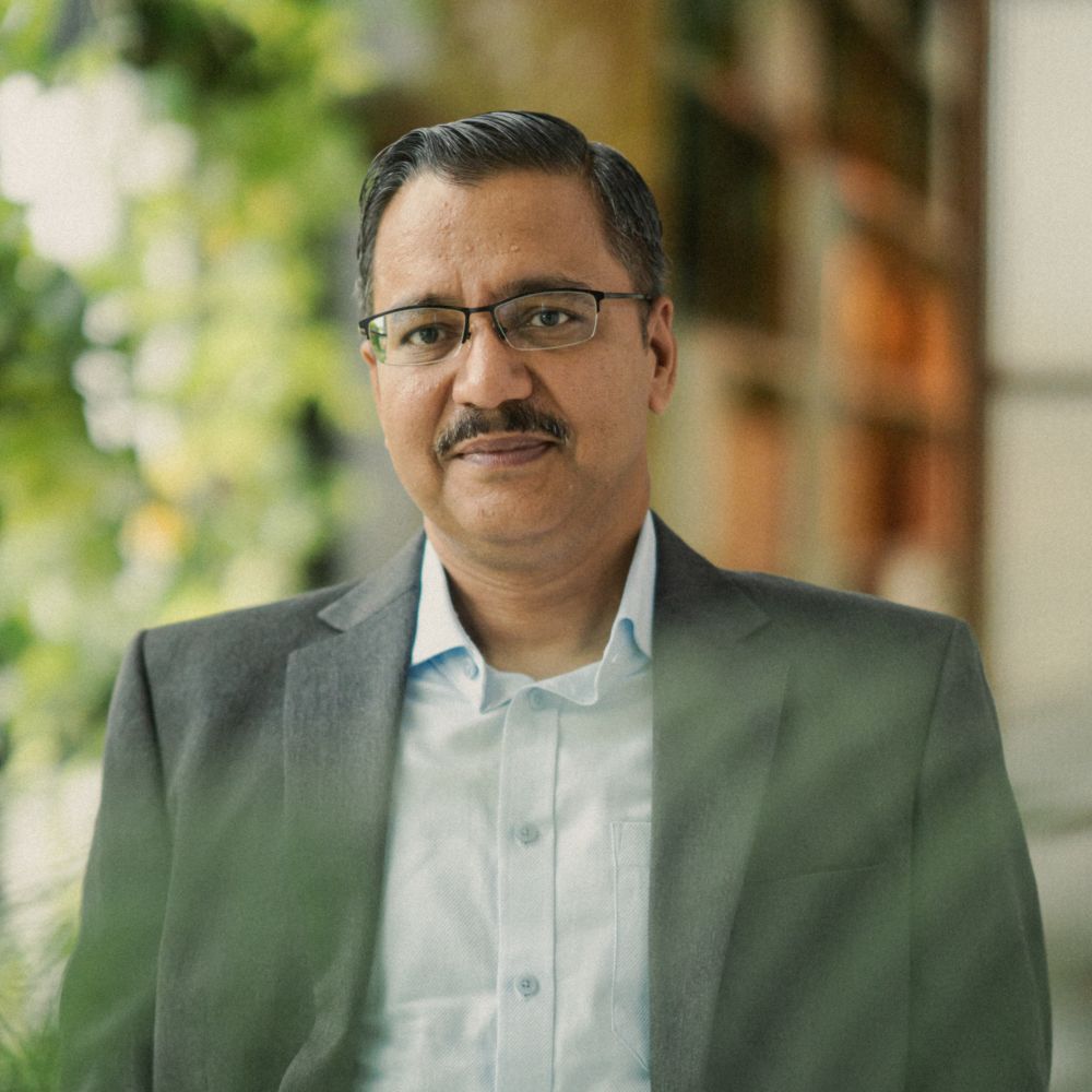 Hashim Khan